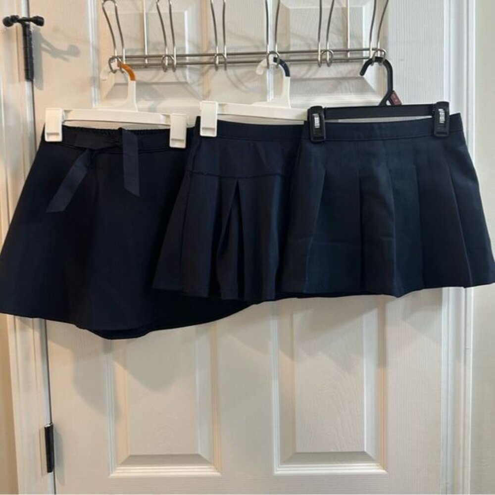 Izod navy blue girls school uniform pull on skorts bundle size 6